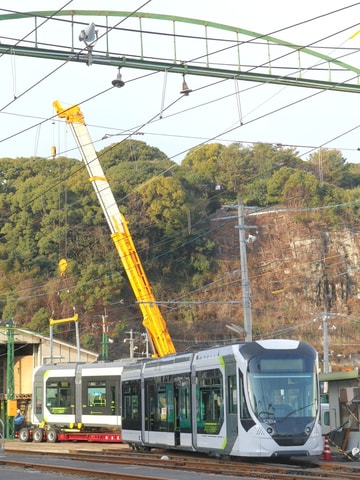 広電】5200形「Green Mover APEX」5201号搬入 |2nd-train鉄道ニュース