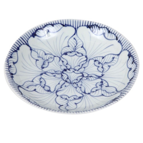 楽天市場】【佐賀県/そうた窯（そうたがま）】染付 花弁紋 5.5寸深皿