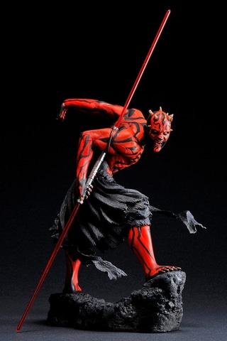 ダブル＝ブレード・ライトセーバーはLEDで発光！「ARTFX ダース