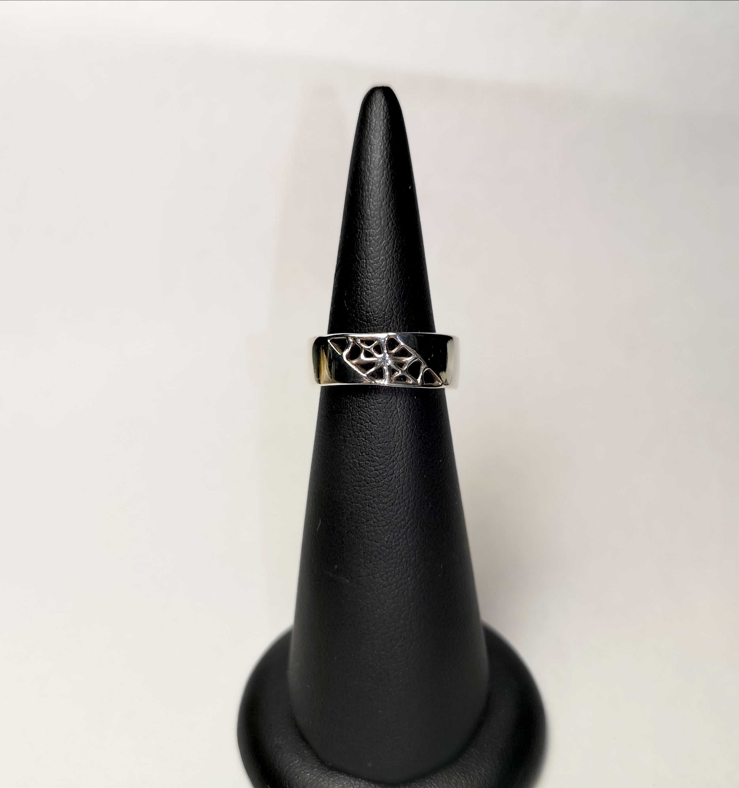 平打ち蜘蛛の巣リング2 | シルバーアクセサリー -鷹弌-