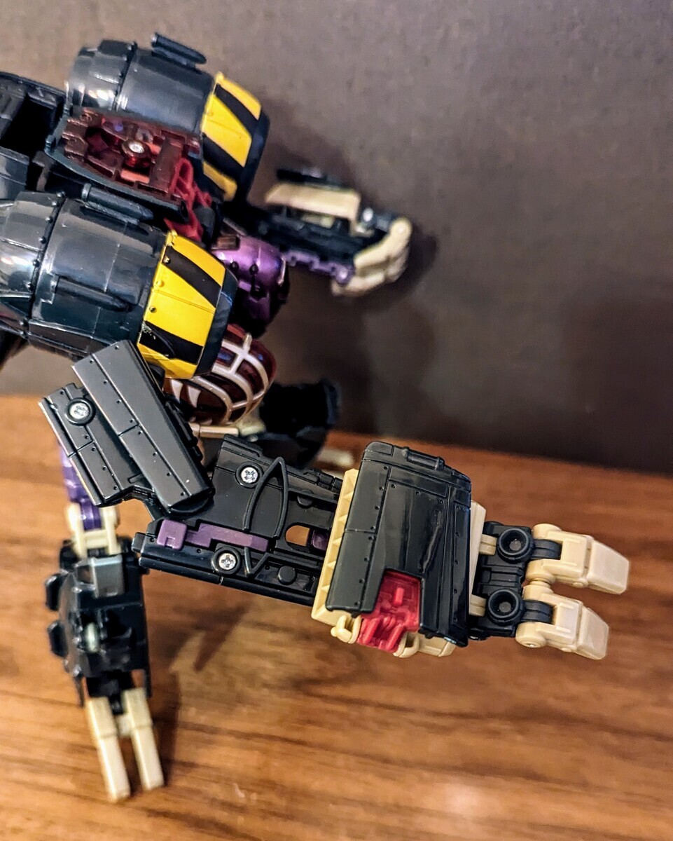 トランスフォーマー ユナイテッド UN-14 ディセプティコンラグナッツ