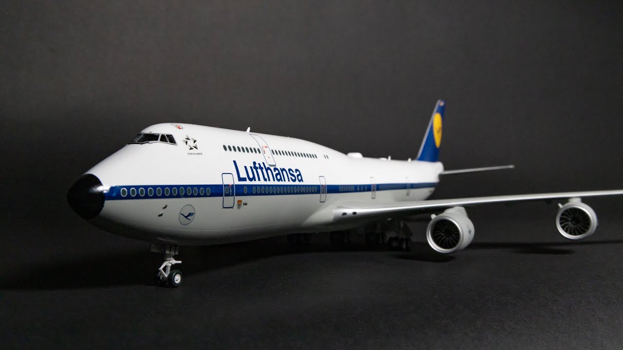 Assembly | Lufthansa Retro 747-8i 1/144 scale | Revell Boeing 747