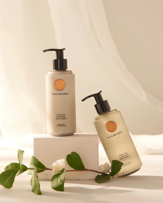 ホワイトティー＆カメリア ボディローション HARNN