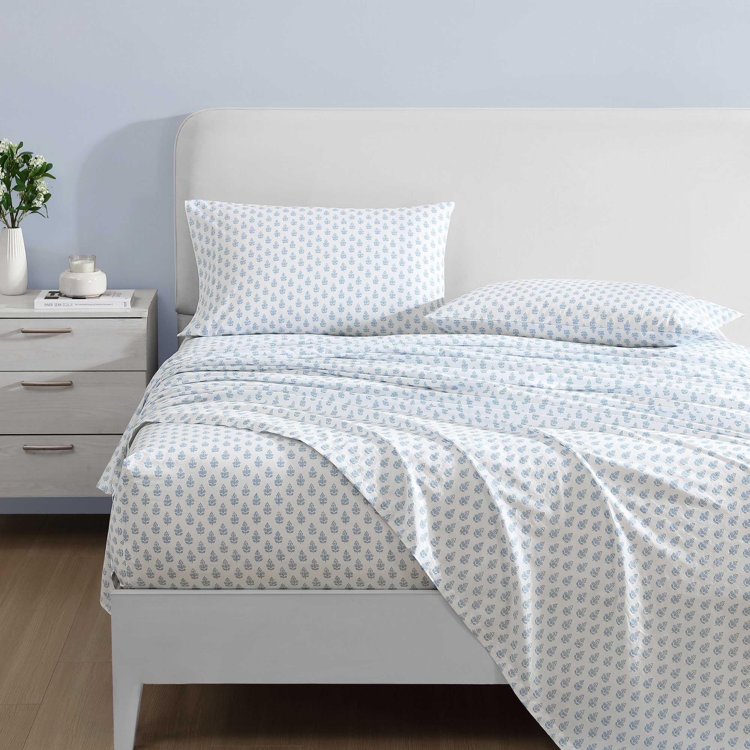Amazon.com: Laura Ashley - Queen Sheets, Cotton Percale Bedding