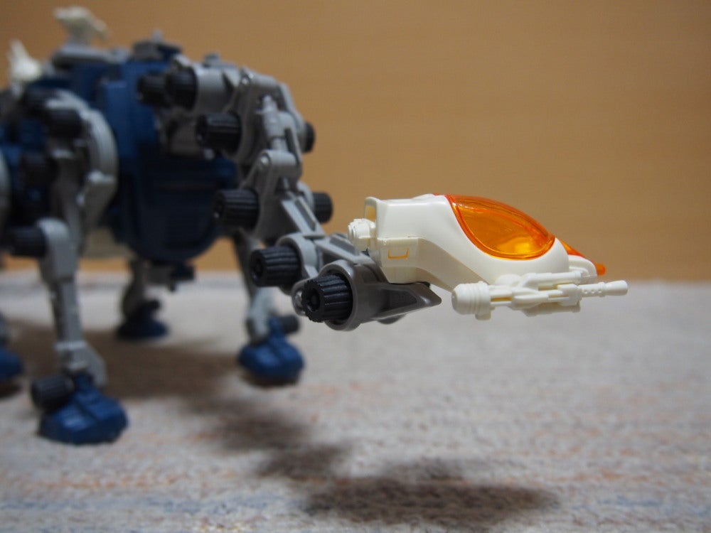 ゾイドその50 ビガザウロ / ZOIDS GIANT ZRK | tanishi a.k.a. 田螺の