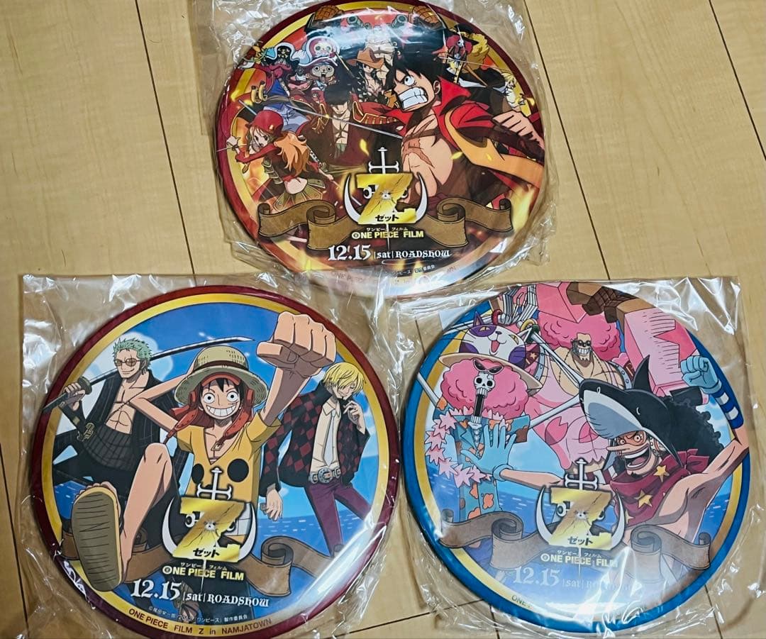 ワンピース FILM GOLD ナンジャタウン限定 缶バッジ型 非売品 レア 輩 ワンピース FILM GOLD 前売特典 缶バッジ ジャンプフェスタ限定 - メルカリ