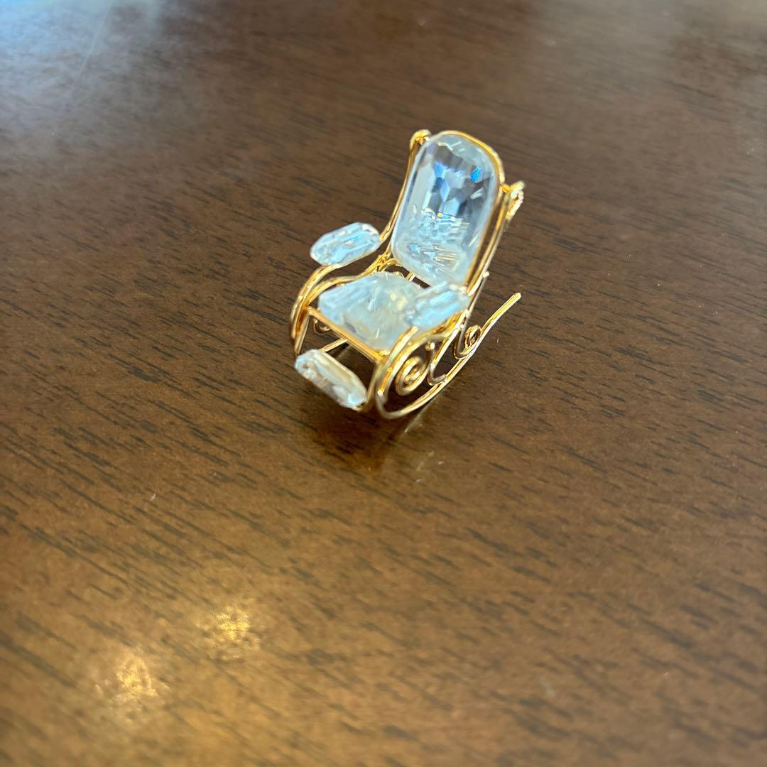 Swarovski ロッキングチェア型置物 金色 クリスタル装飾 SWAROVSKI（スワロフスキー） クリスタル 置物ロッキングチェア/243442
