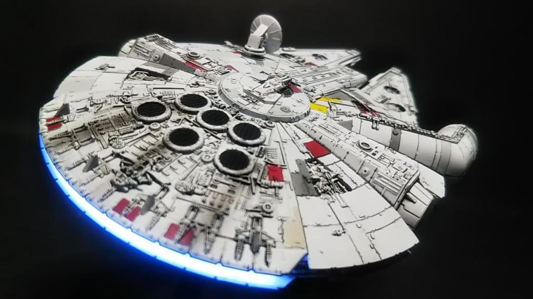 ミレニアムファルコン 電飾改修 塗装済 完成品 塗装 1/350 BANDAI（バンダイ） 1/144 ミレニアム・ファルコン(スター・ウォーズ