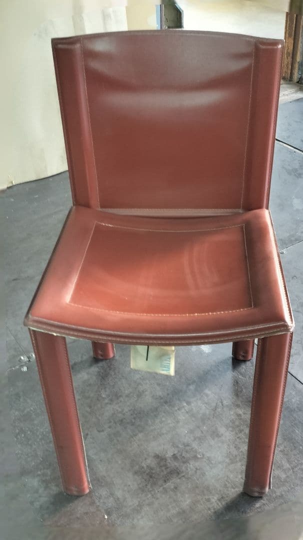 カッシーナ　ブラウンレザーアームチェア Cassina（カッシーナ）053 CAPITOL COMPLEX ARMCHAIRキャピトル