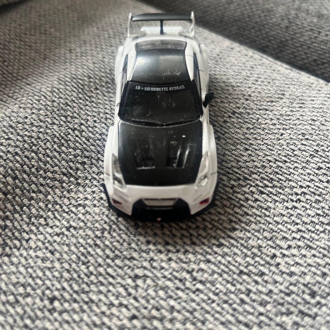 ミニカー LB WORKS R35 MINI GT #74 LB☆WORKS Nissan GT-R (R35) ADVAN JAPAN EXCLUSIVE – J