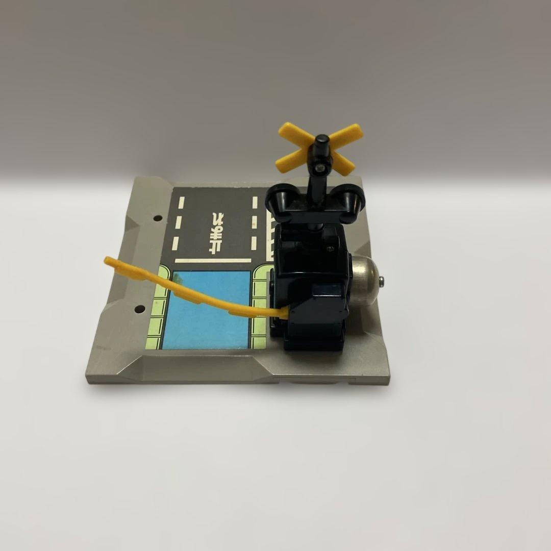 トミカ トミカラマ、トミカタウン 信号機 踏切 日本製 - メルカリ