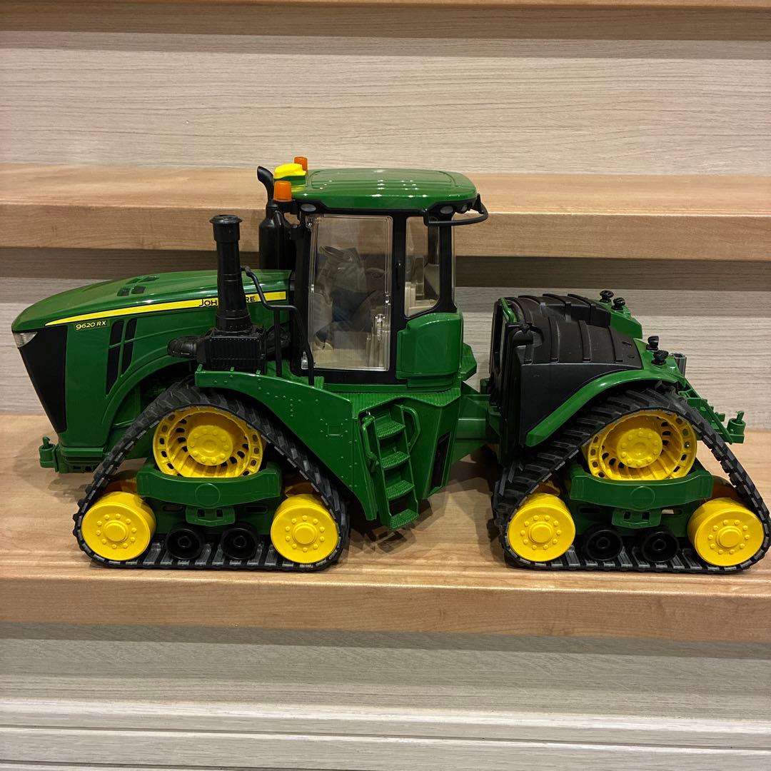 ブルーダー　JOHN DEERE トラクター bruder JD5115M トラクター ブルーダー ジョンディア 誕生日プレゼント