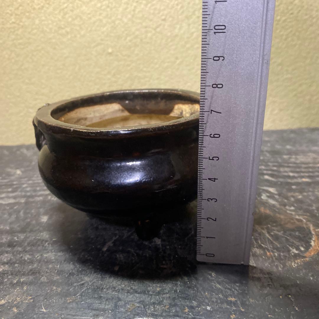 中国古玩 三つ足黒釉香炉7cm11cm