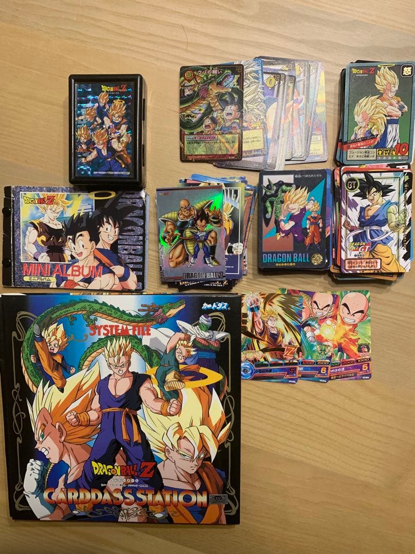 ドラゴンボールカードまとめ売り 約200枚 ケース、隠れキラあり ドラゴンボール カードダス 隠れキラ4枚セット - メルカリ