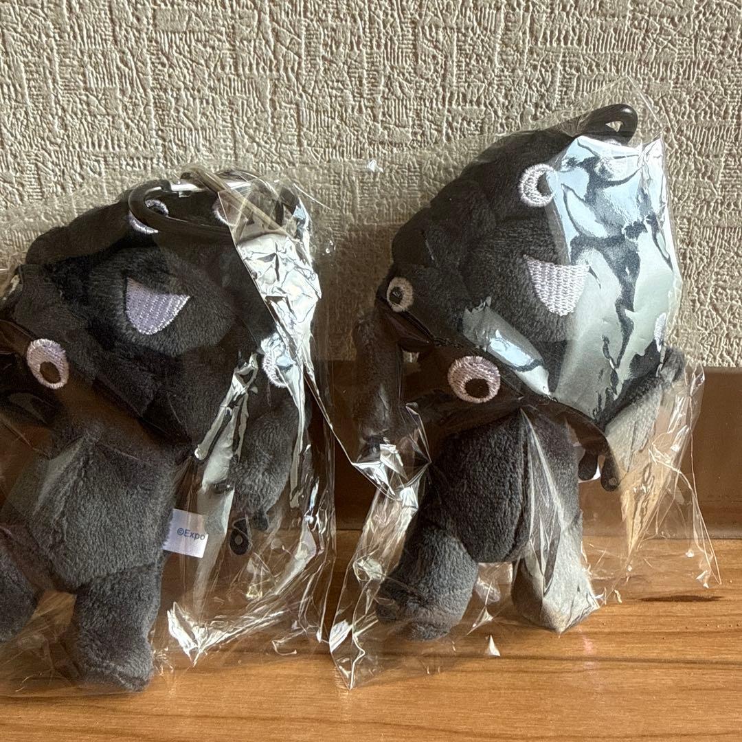 h*a様 【未開封】黒ミャクミャクセット カラビナ付き 関西万博 EXPO25 EXPO2025 黒ミャクミャク キャラ立体PVCボールチェーン (黒ミャク
