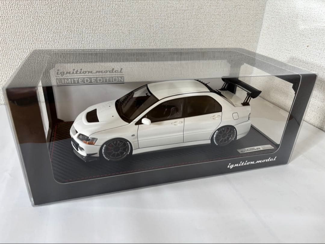ignitionmodel 1/18 三菱ランサーエボリューションIX Ignition Model 1:18 Mitsubishi Lancer Evolution IX (CT9A) in Blue