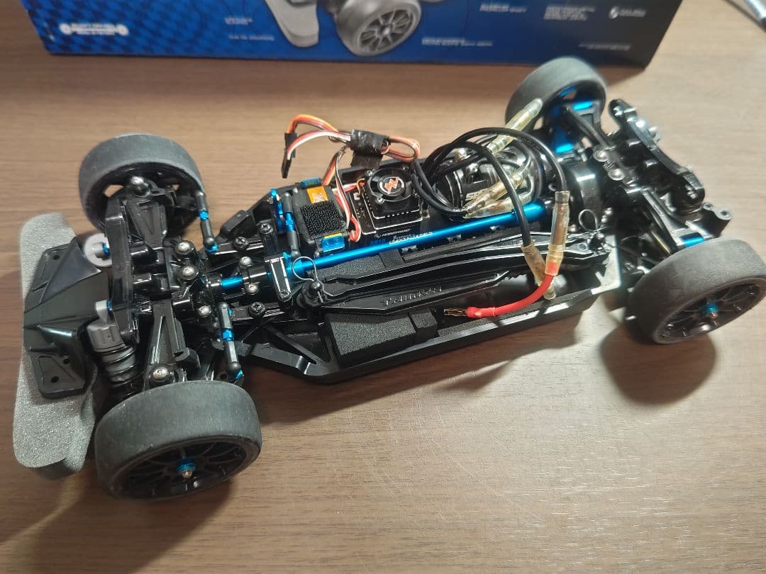TAMIYA ラジコン TT-02R シャーシ メカ一式 ボディ付き Amazon | タミヤ RC 特別企画商品 1/10 電動RCカー TT-02R シャーシ