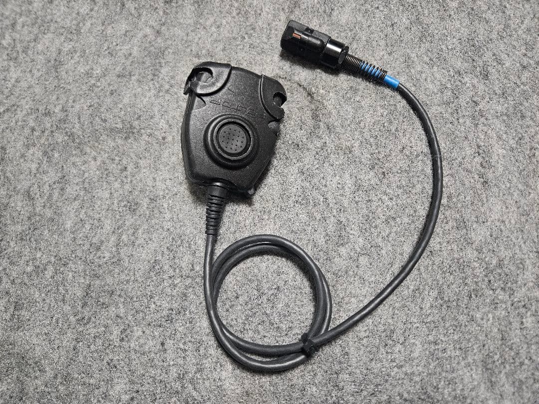実物 PELTOR PTT COMTAC 3M PELTOR Tactical PTT, Motorola APX, NATO, (FL5063-02)