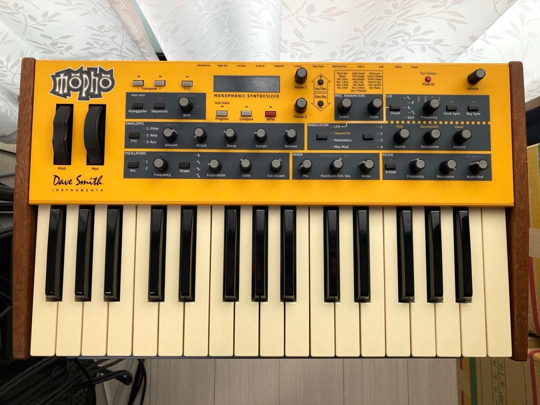 鍵盤楽器 Dave Smith Instruments Mopho Keyboard Dave Smith Instruments Mopho Keyboard | Synthpedia